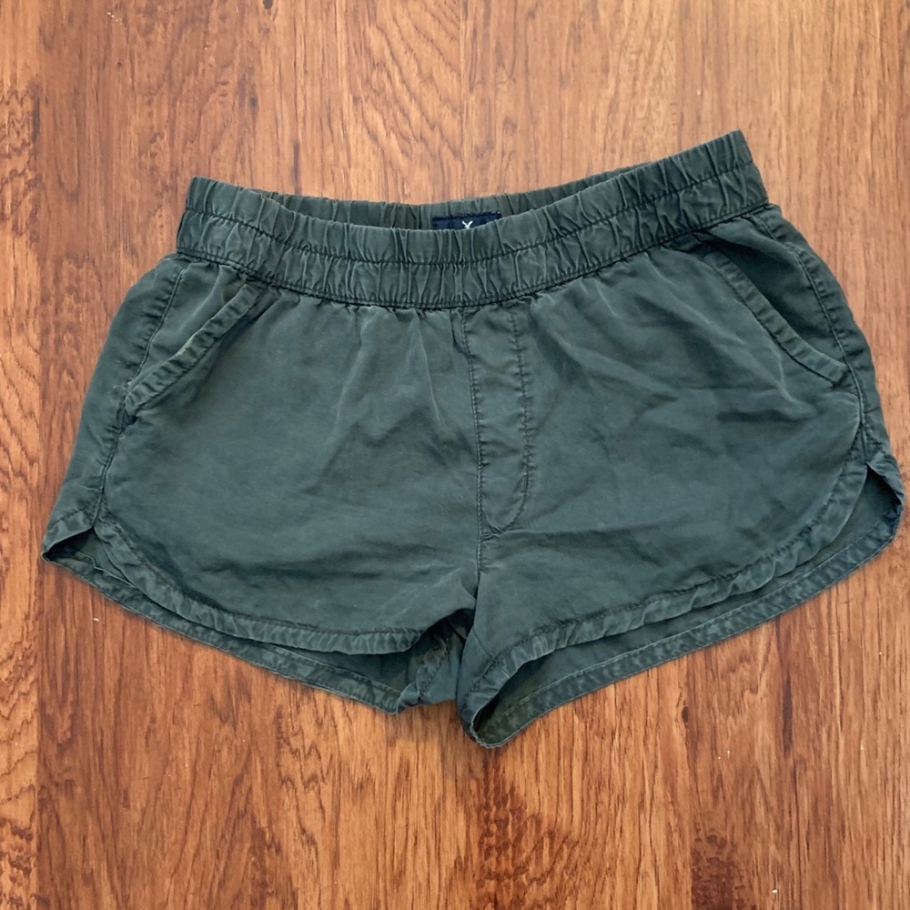 American Eagle gray summer shorts!!! medium